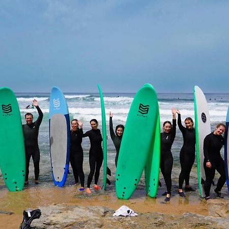 Tika Surf Camp Ericeira Hotel Carvoeira Esterno foto