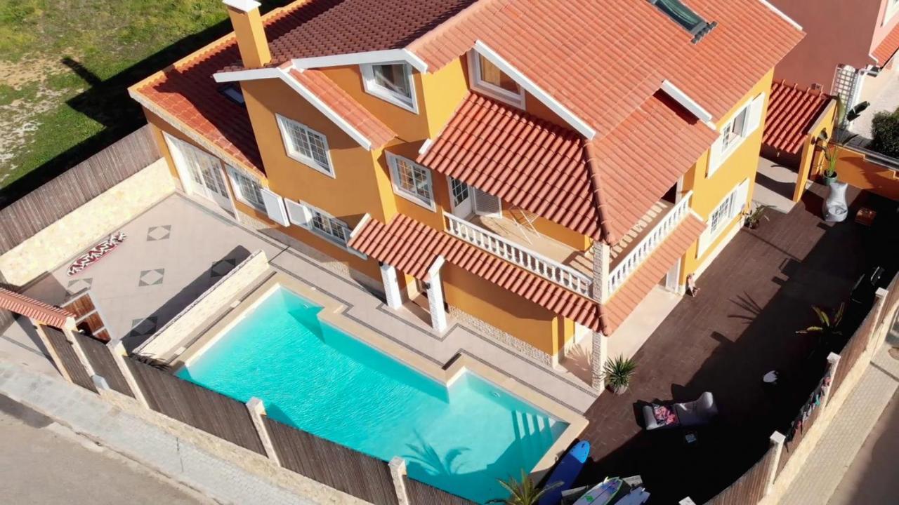 Tika Surf Camp Ericeira Hotel Carvoeira Esterno foto